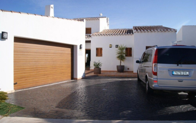 Majestic Golf Course Views, Cleopatra Villa 1000