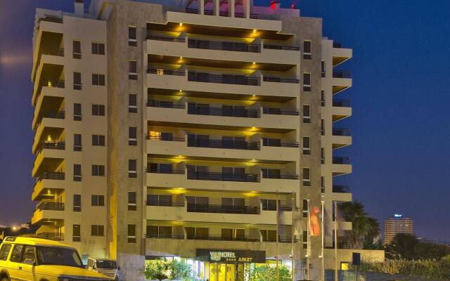Interpass VAU Hotel & Apartaments