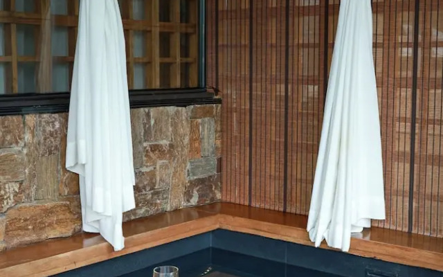 Jinghong Bood Panorama Resort Inn