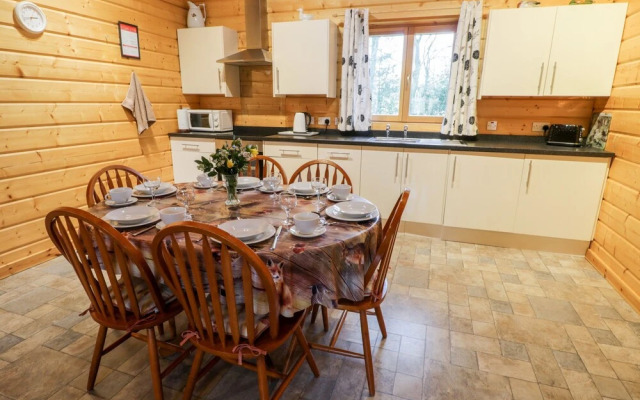 Chloe's Lodge