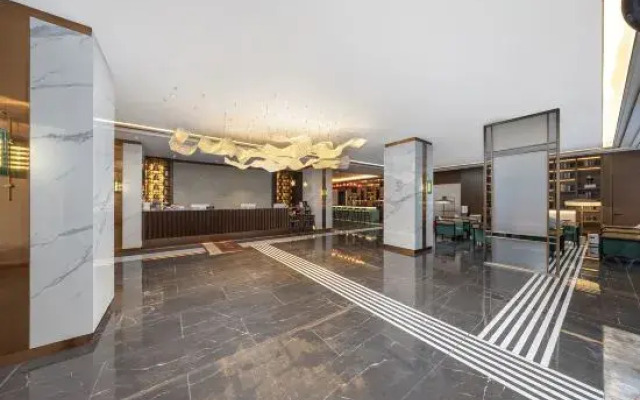 JInjiang Metropolo Longnan High speed Railway Station Hotel