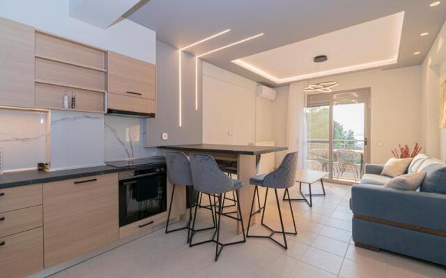 SithoniaRS Luxury Apartment 2nd Floor with Sea View