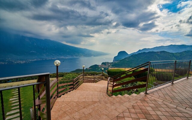 Trudy's House - Tremosine Hilly Area