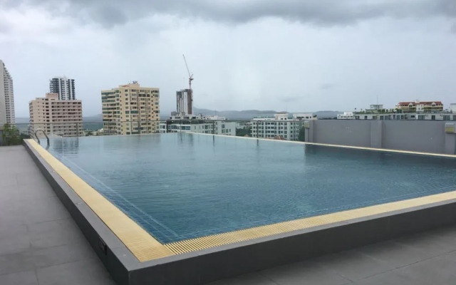 The Winner Condo- 713 by Axiom