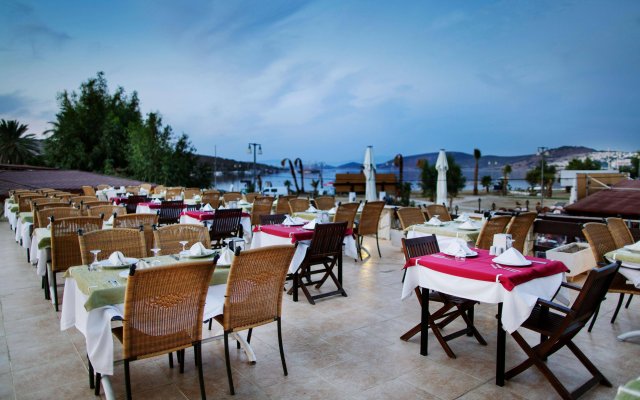 Del Mare Boutique Hotel (Ex.Cesars Bodrum) 