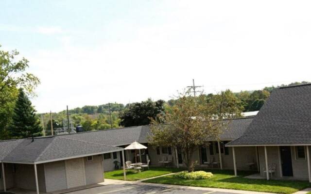 Boyne City Motel