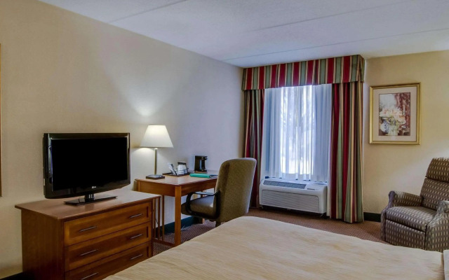 Quality Hotel and Conference Center Bluefield