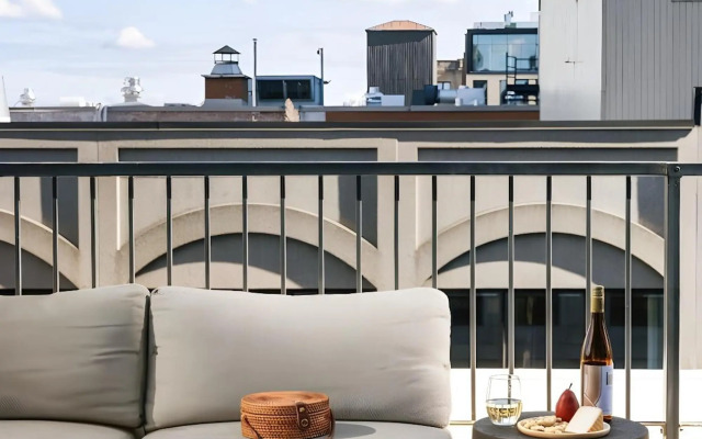 Sonder by Marriott Bonvoy Penny Lane Apartments Old Montreal