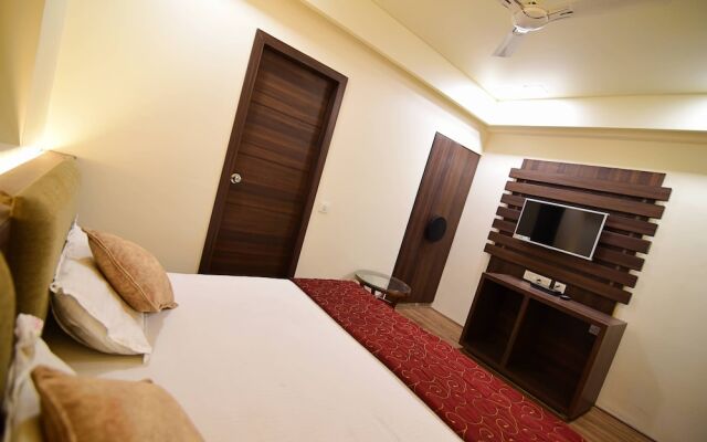 Shyampuriya Palace By FabHotel