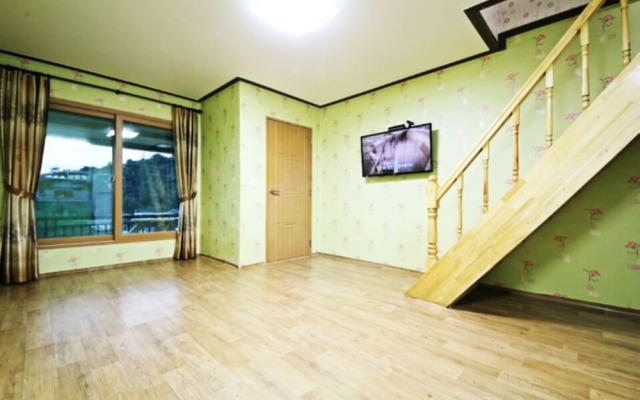 Hill Of Wind Pension