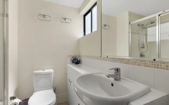 2 Ballin Wonderous White Waters