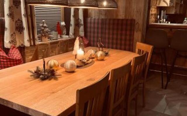 Hotel Pension Kreuzeck Appartements