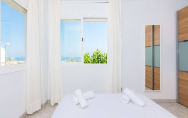 HomeHolidaysRentals Mirage - Costa Barcelona