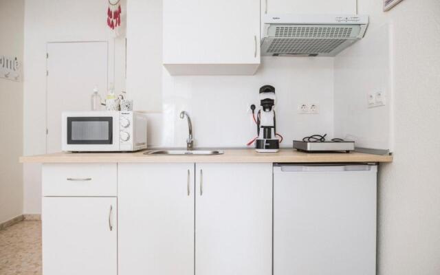 Estudio Plaza de la Laguna by Dulce