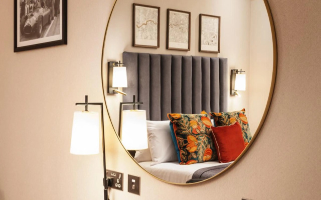 The Selwyn Hotel