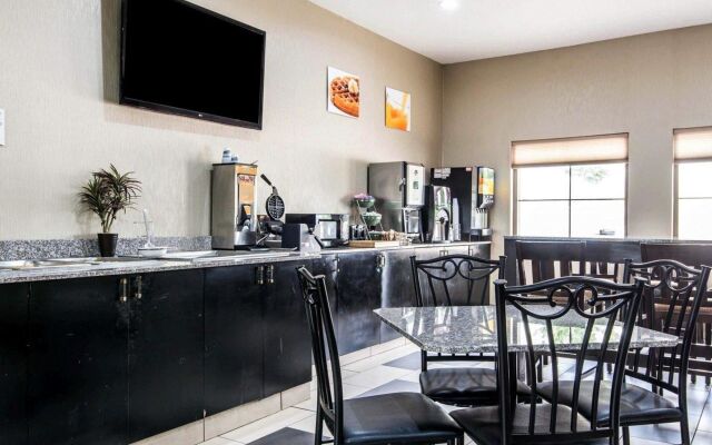SureStay Plus Hotel by Best Western Blue Springs