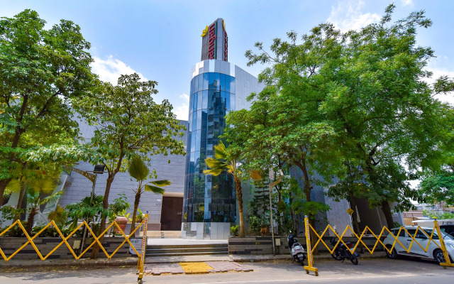 Fabhotel Gl Residency
