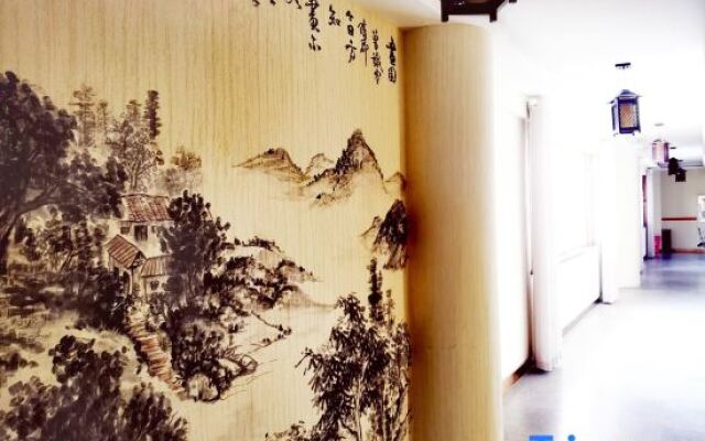 Yongzhou Xiaoxiang Yeyu Inn
