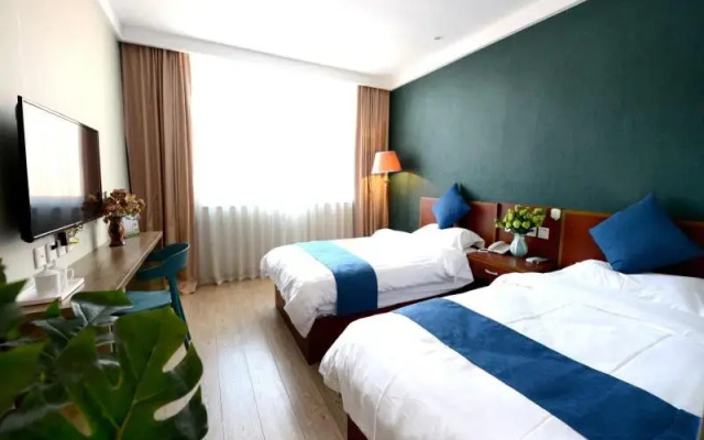 Shell Hotel (Yantaishan Beach)