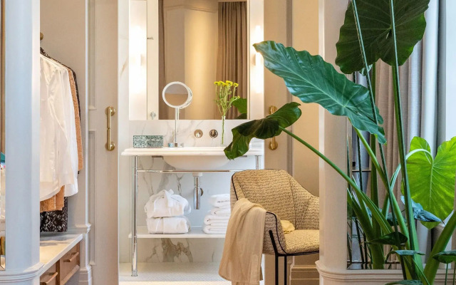 The Dolli at Acropolis, A Hotel to Live