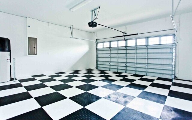 1473 Myrtlewood Street 8 Bedroom Home