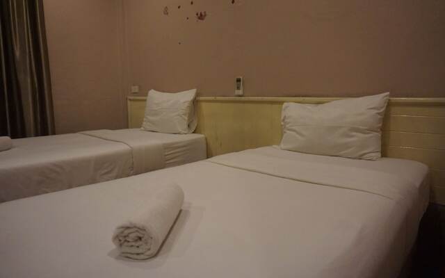 Queens Hotel