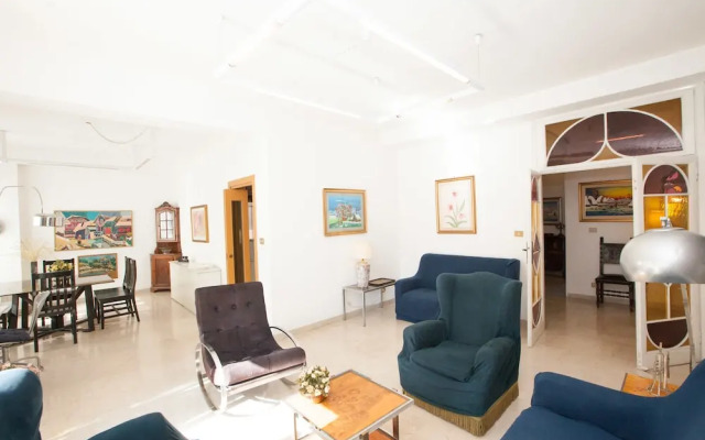 Rental In Rome Devoti Apartment