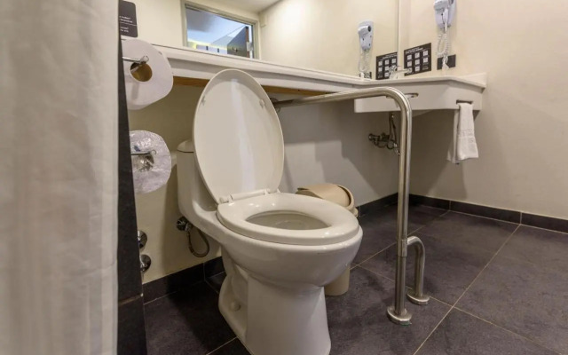 City Express Plus by Marriott Bogota Aeropuerto