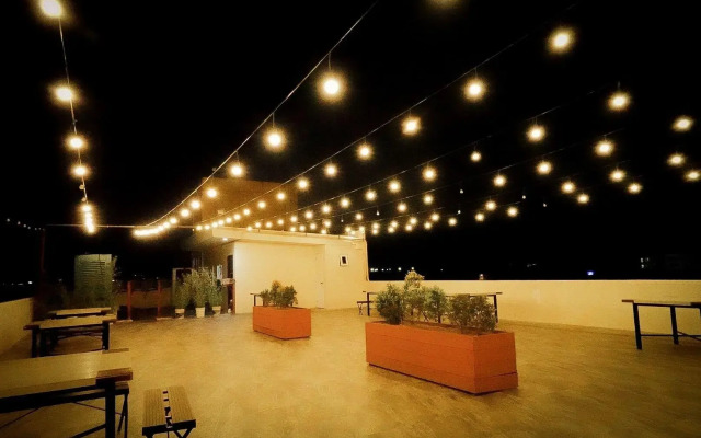 Cebu Courtyard