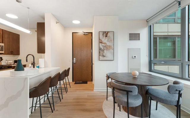 Fulton Group Stay 2 Apartments Skyline Views