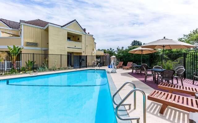 Quality Inn & Suites Capitola By the Sea