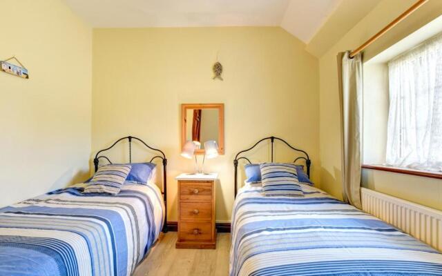 Holiday Home Stabal y Rhyd