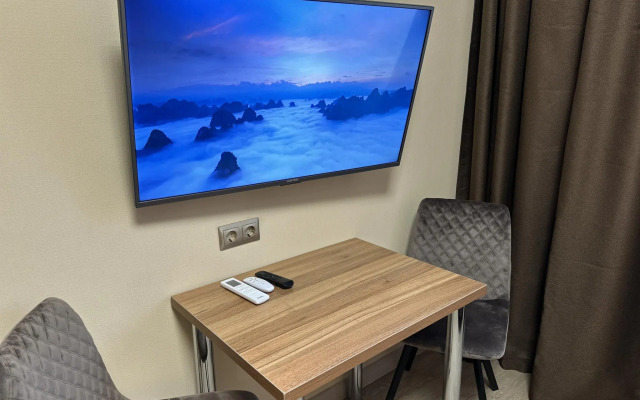 По суткам 33 на Офицерской 1А к.3 (Земля)