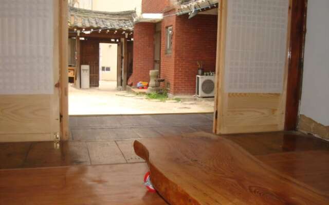 Gyeongju Sum Guesthouse