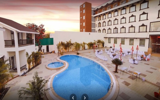 Rudraksh Club & Resorts