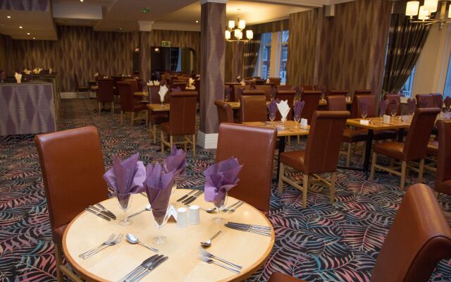 Cliffs Hotel - Blackpool