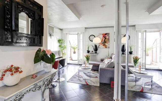 Le Mantega - F2 Moderne,Centre Ville, 2 Grandes Terrasses,Climatisation, Ascenseur
