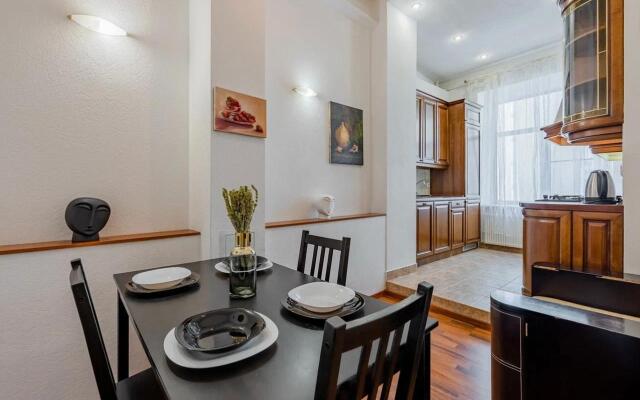 Апартаменты на Набережной реки Мойки 32