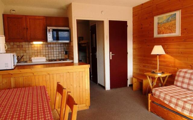 Appartement Auris, 1 pièce, 4 personnes - FR-1-297-30