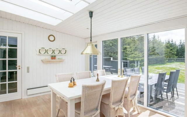 6 Person Holiday Home in Blokhus