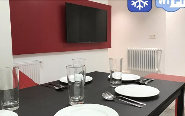 Smart-Tech Plaza Apartment
