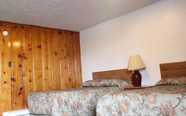 Horse Cave Motel
