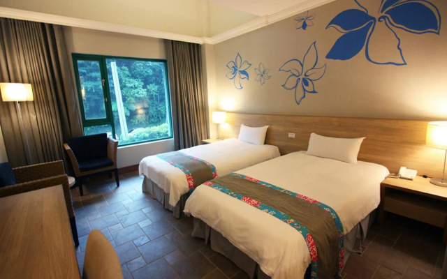 Uni-Resort Mawutu