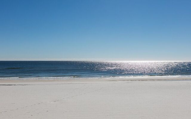 Seaside Beach and Raquet 4710