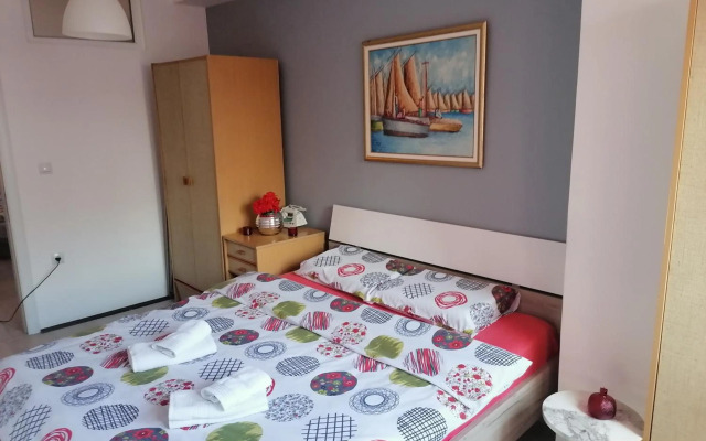 Kokki's Lovely 1bedroom condo with free parking and WiFi