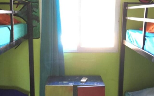 Taca Tucan Hostel