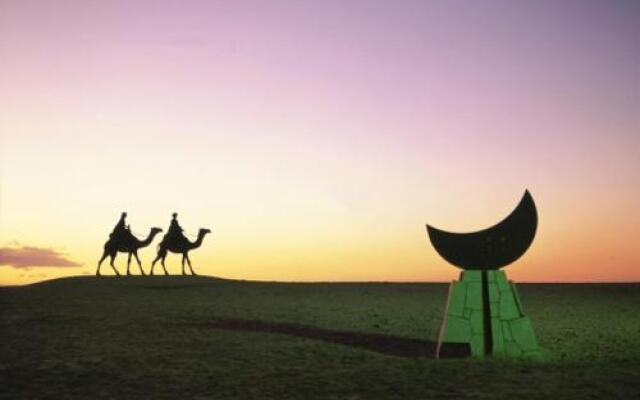 camel hotel resort