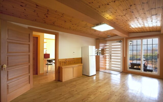 Gapyeong Silent Sky Garden Pension