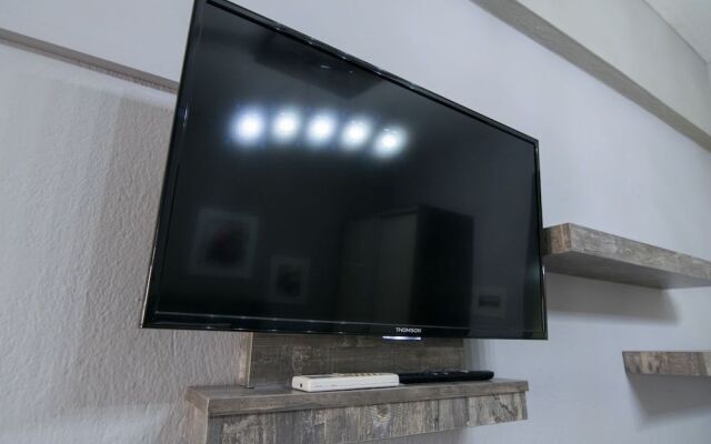 Avra Comfort Rooms