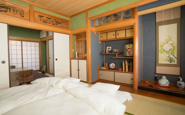 DOUGO-YADO Guest House – Guest Rooms – Matsuyama